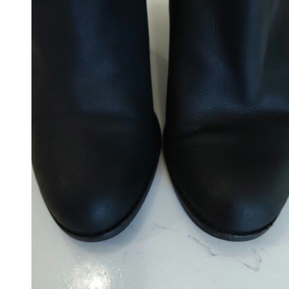 Gianni Bini black moto Chelsea chunk heel boots strap Leather buckle biker sz 8 - Picture 5 of 9